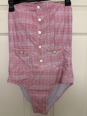 Strapless, pink bathing suit set